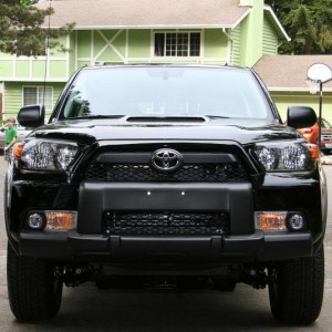 2010 4Runner front