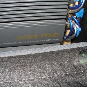 Amp_powering_F_R_e3_65i_components