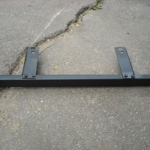 Supercharger pipes brace