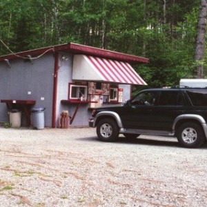 Mid_No_Where_Burgers_05