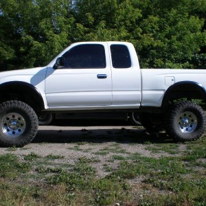 2000 toyota tacoma