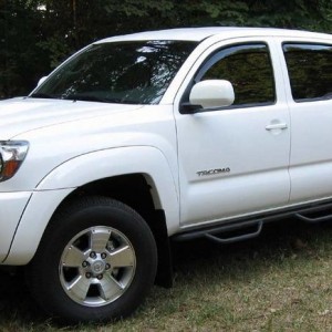 White Tacoma DC with Avid steps 1