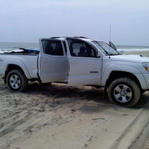 truck-beach_2