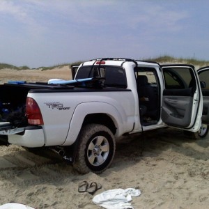 truck-beach_3