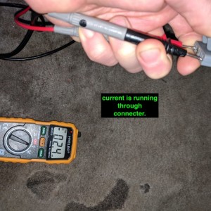 Current Is Running Through Connecter.