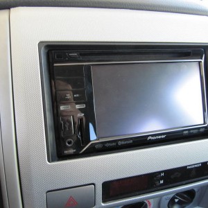 New  Pioneer AVH-P3200BT and Back-Up Camera