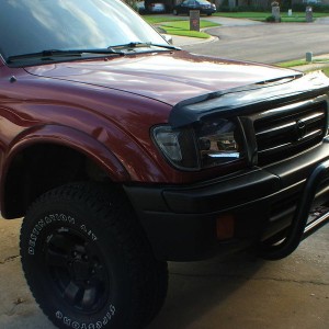 new headlights and cornerlights, front lifted with billies