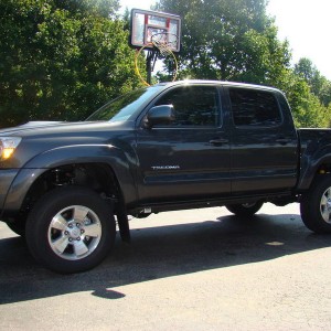 2011 Tacoma double cab sport 4x4 With OME 3" lift