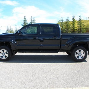3 inch revtek lift stock tires/wheels