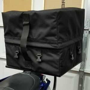 Fz6-custom-luggage-clam-shell-closed