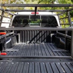 10-17-frame-hinge-swingaway-tailgate-Tacoma-1