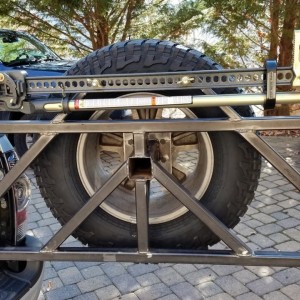 12-17-swingtail-tire-mounted-hilift-jack-mount-Tacoma-1