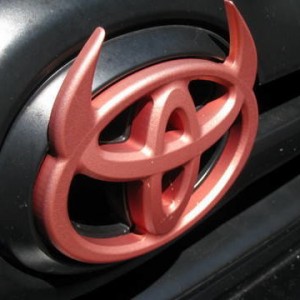 devilhorns_faded_002