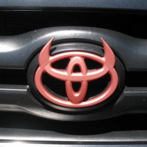 devilhorns_faded_001