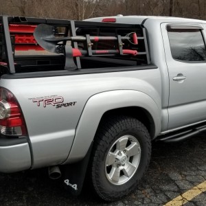 2-18-rack-gate-powdercoated-rockrails-tools-boards-jack-spare-jerry-1pair-led-installed-Tacoma-1