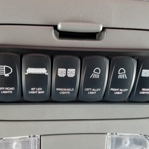 4-18-switch-wiring-sunglass-pocket-Tacoma-2