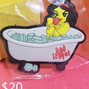 Bad Apple Leghoe