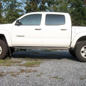 2.5'' front, 2'' rear