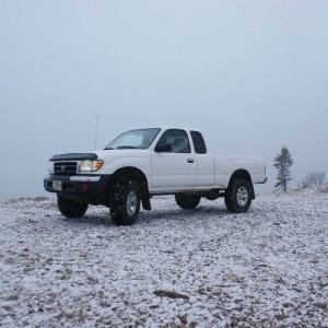 gravelly range snow & toy