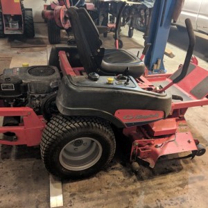 Great mower, shitty motor.