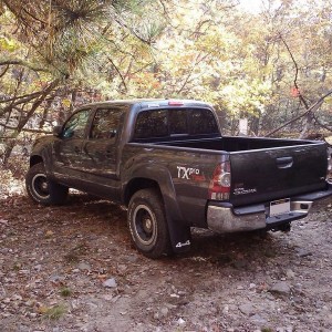 2010-10-24_12_30_52_Truck_AT_trail