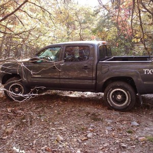 2010-10-24_12_31_24_Truck_AT_Trail