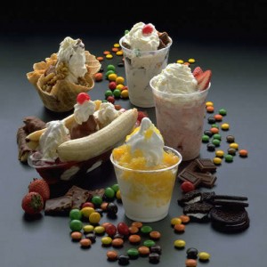 242126-Pho_Ice_Cream_Sundae