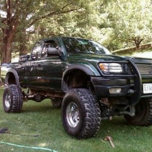 BIG AZZ TACOMA