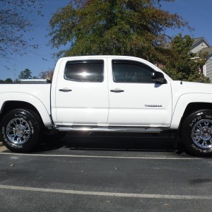 tacoma_side_view1