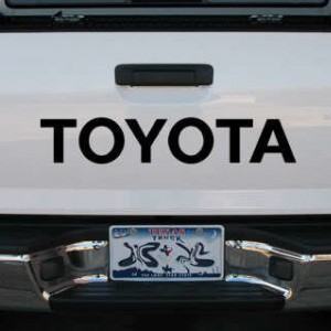 toyota-on-tailgate