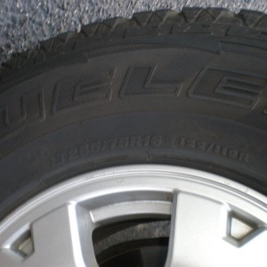 bridgestone dueler A/T Revo