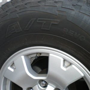 LT285/75/R16