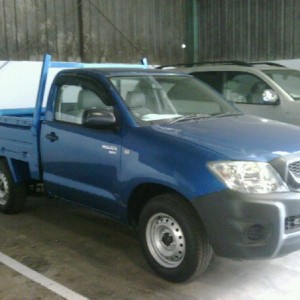 hilux single cab