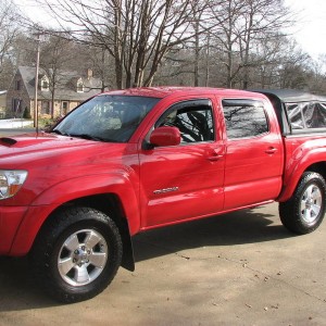 2006 D.C Tacoma with Bestop camper top