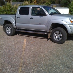 3" inch lift stock wheels and tires