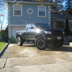 02 taco 3in toy tech lift with 1.25" spacers