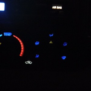 temp gauge light- not perfectly done