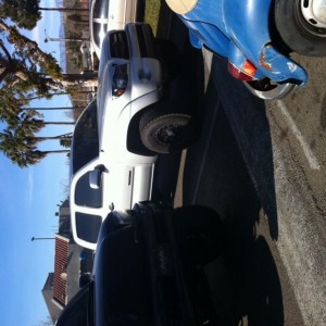 Any one from tw? Stater brothers parking lot on limonite