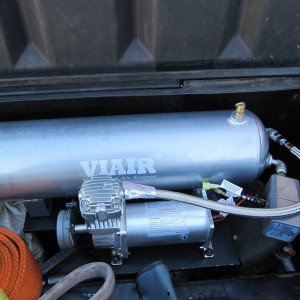 New Viair Heavy Duty Onboard Air w/Tank