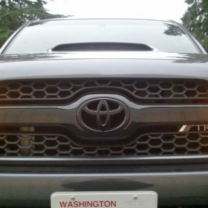 Black Toyota emblem, black chrome TRD Emblem