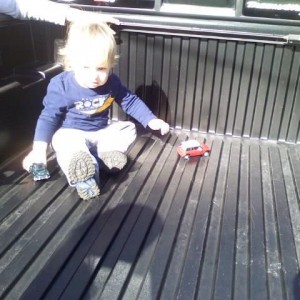 The taco bed makes a good portable play pen for my nephew! ~ Dave ~