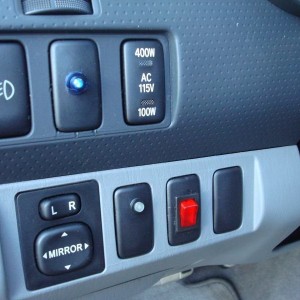 Looking at buying a trd sport 2006. Dealership shows this photo on the insi