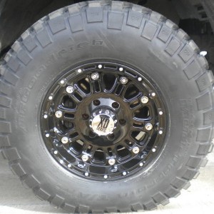 255/85/r16 BFG KM2s on 2008 4x4 DC LB Sport tacoma