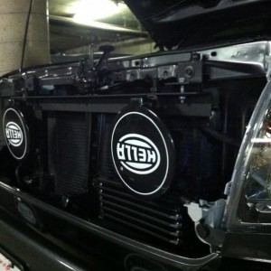 Painted grill light bar.