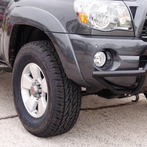 285/70-17 Revo 2's