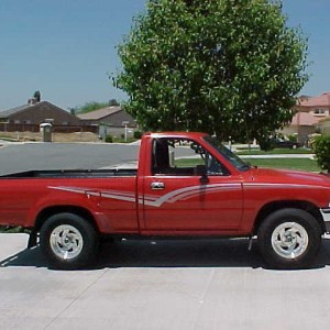 89 REG CAB