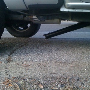 Jen's drive shaft fell off upon acceleration on the on ramp :eek: