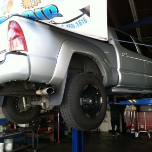 Tranny seal to driveshaft is leaking oil...gonna remove the shaft