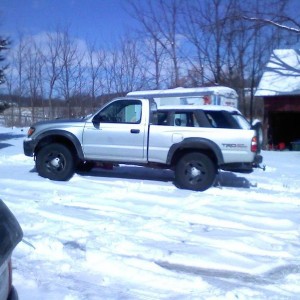 This belongs to a customer's tenant. He guides hunts out this way. 02 