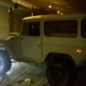 More Fj 40 happiness !